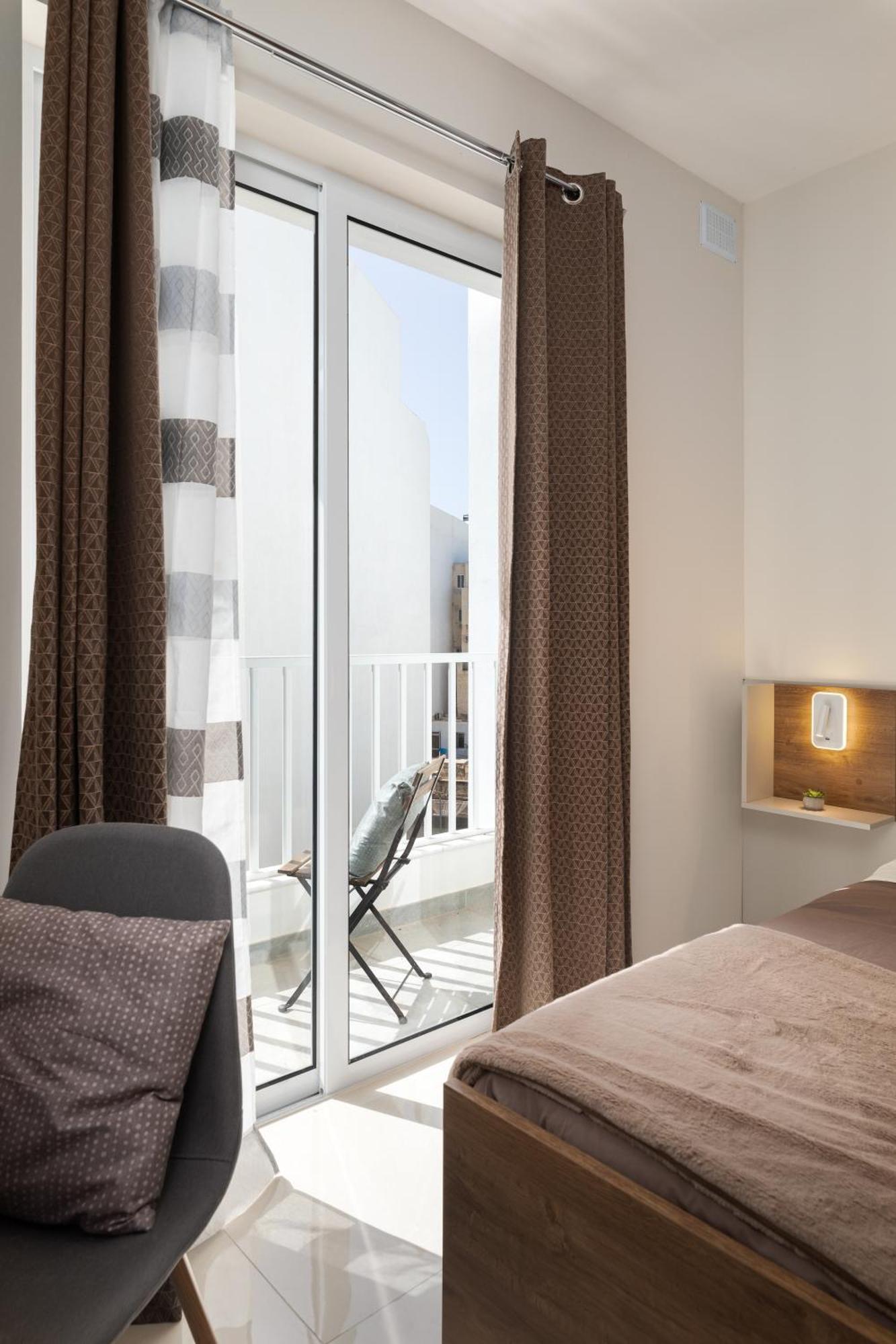 Edka Suites - Modern Sunlit 2Bd Apartments With Balconies - Close To Sliema Promenade, St Julian'S & St Georges Bay Gzira Exterior photo
