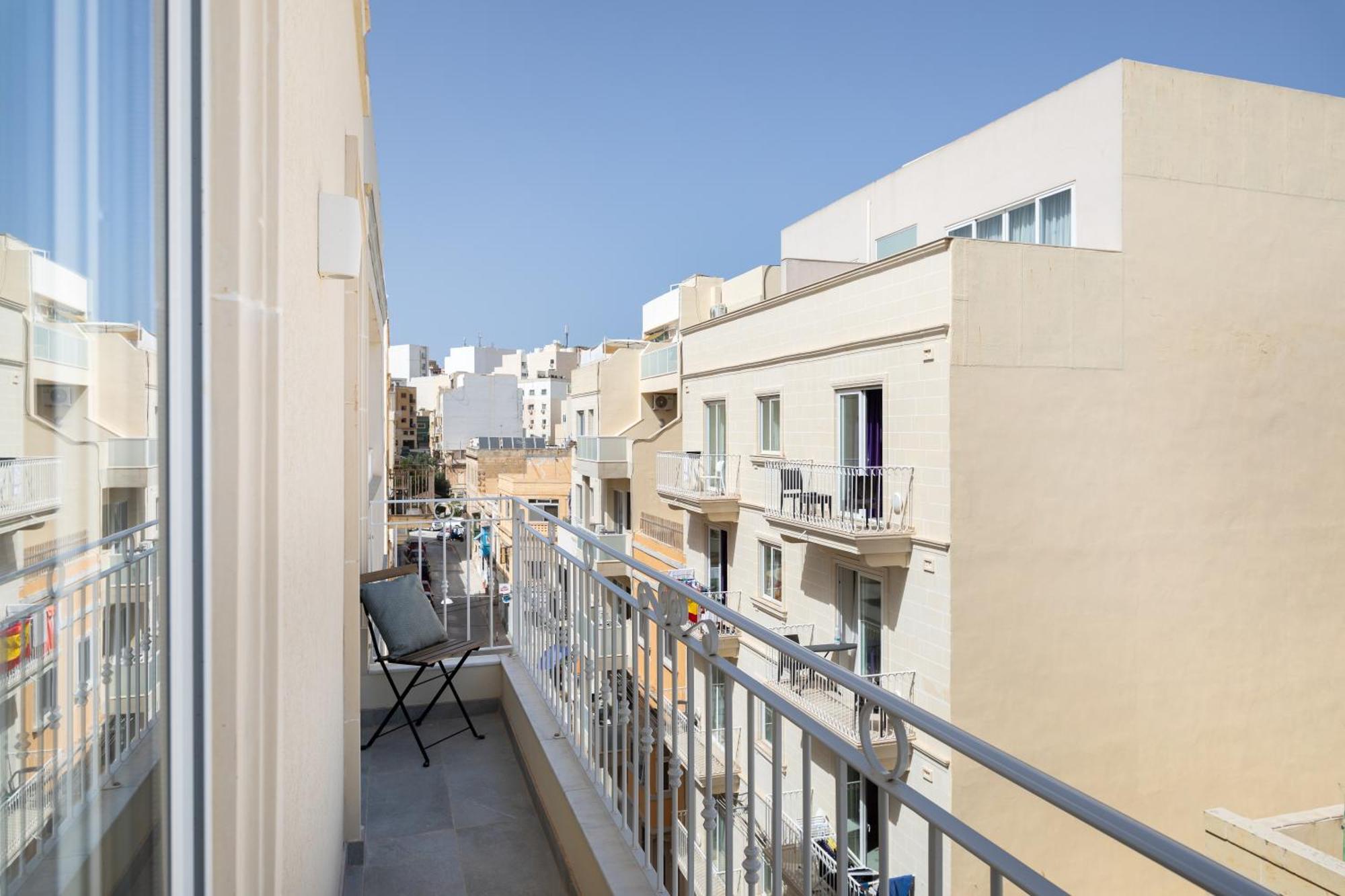 Edka Suites - Modern Sunlit 2Bd Apartments With Balconies - Close To Sliema Promenade, St Julian'S & St Georges Bay Gzira Exterior photo